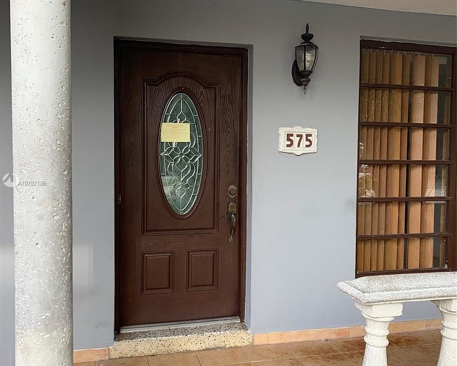 2nd image of 575 SW 56th Ave