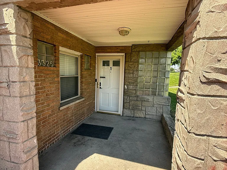 3325 N Bend Rd #1 — Photo 1