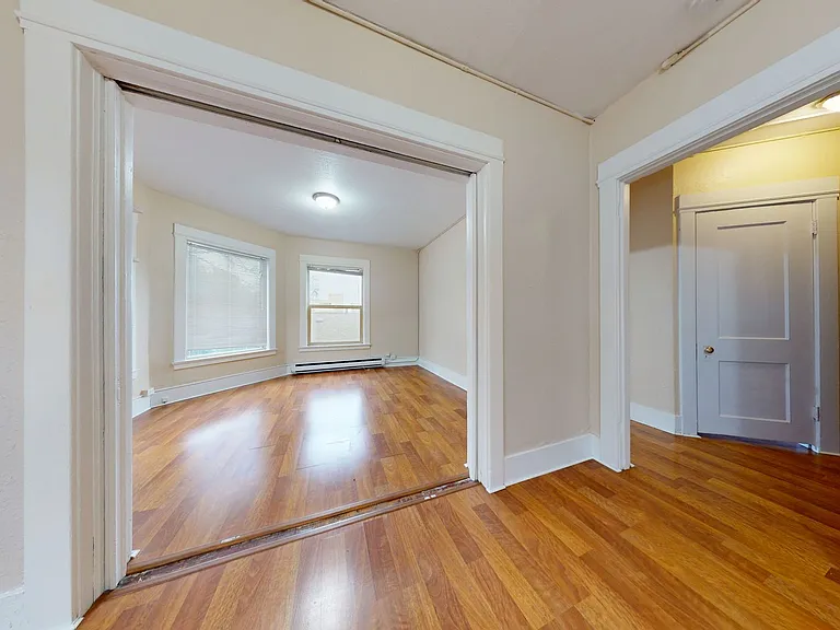 Roycroft Apartments — Photo 46