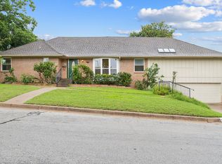 6417 Ems Rd W, Fort Worth, TX 76116