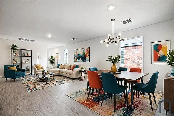 3 bed, 1461 sqft, $2,300 — Photo 1