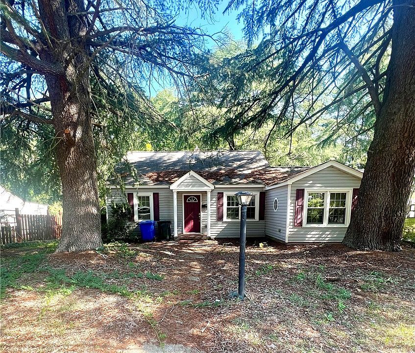 1st image of 961 McKimmon Rd