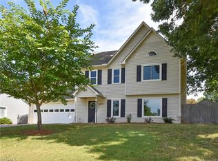 6235 Spring Park Rd, Clemmons, NC 27012