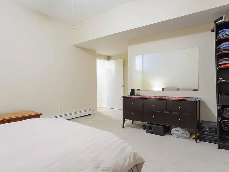 75 Park St #B — Photo 4
