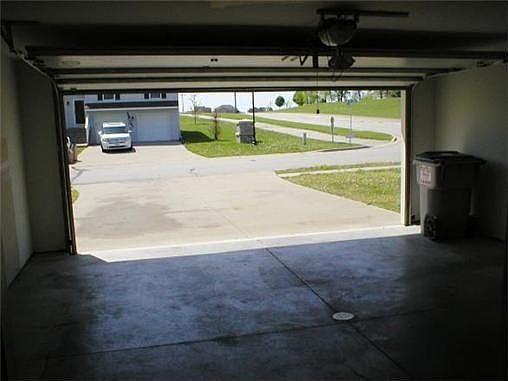5th image of 15570 NW 126th St