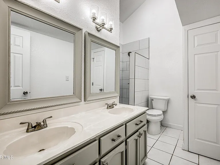 1229 Diamond Cove Pl — Photo 30