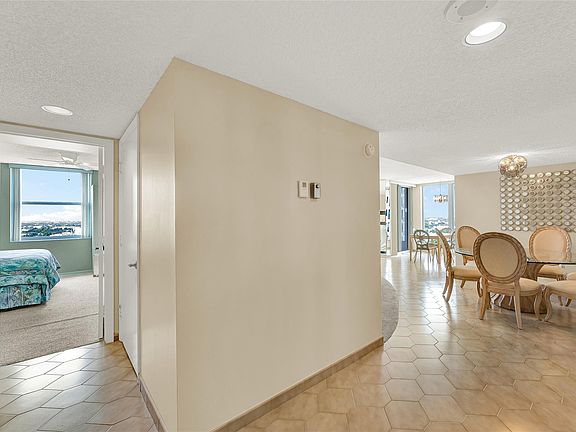 5th image of 1010 S Ocean Boulevard #1509