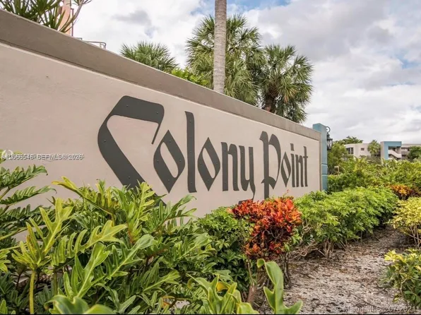 901 Colony Point Cir APT 111, Pembroke Pines, FL 33026