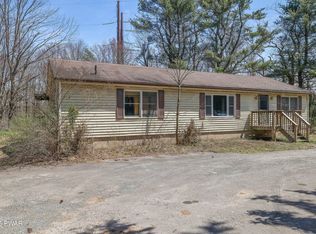 117 Christopher Way, Hawley, PA 18428