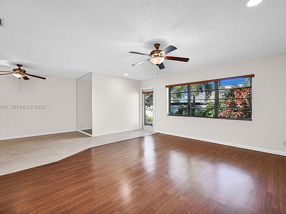 4th image of 3951 NE 17th Ave APT 705