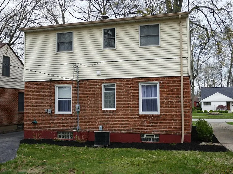 602 Huntmere Dr — Photo 20