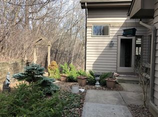16410 Ellerdale Ln, Eden Prairie, MN 55346