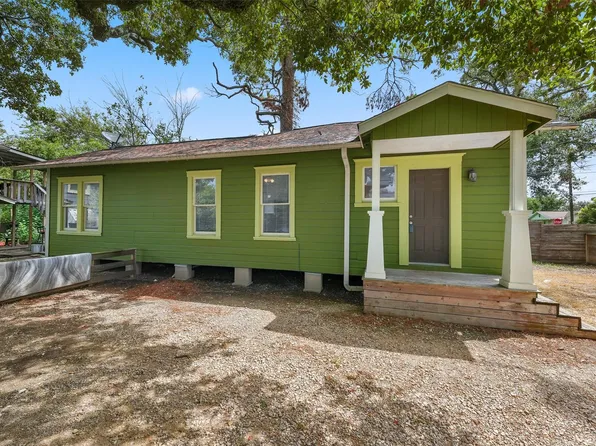 1107 Melbourne St, Houston, TX 77022