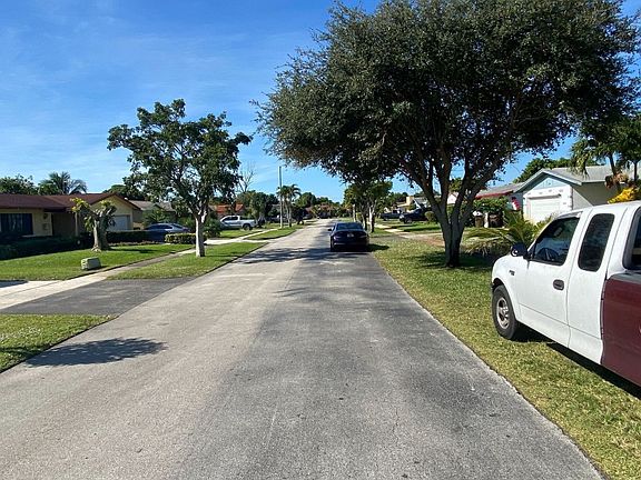 4th image of 4500 NW 12th Ct