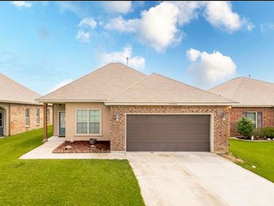 1st image of 42598 Baystone Ave