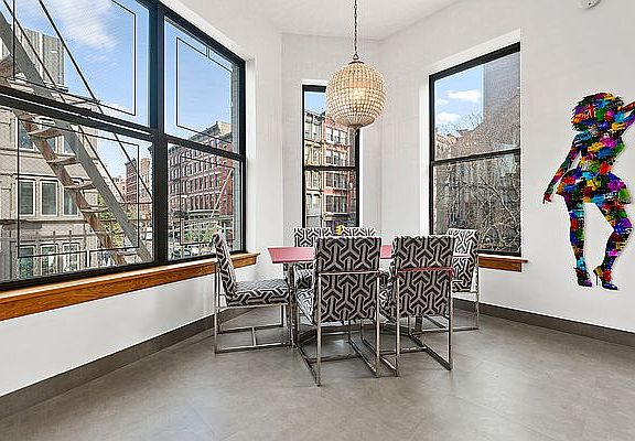 3rd image of 364 Broadway #2A