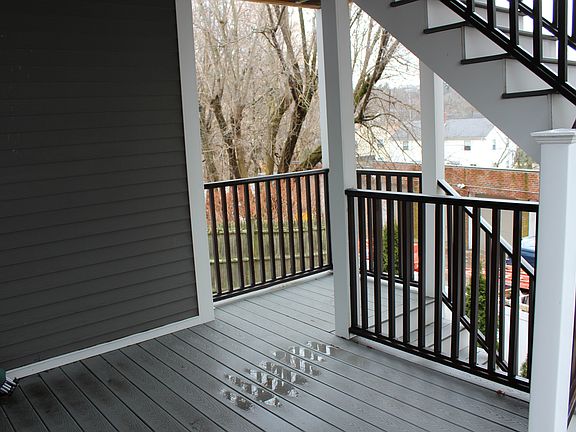 5th image of 153 Foster St #2