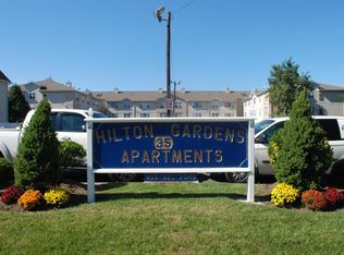 35 E Elizabeth Ave, Linden, NJ 07036