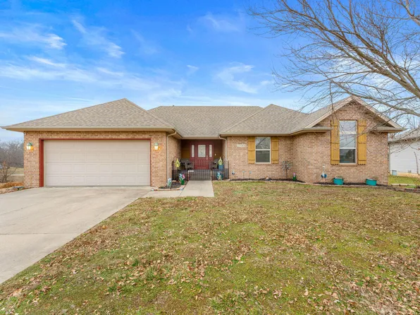 2100 N 25th Street, Ozark, MO 65721