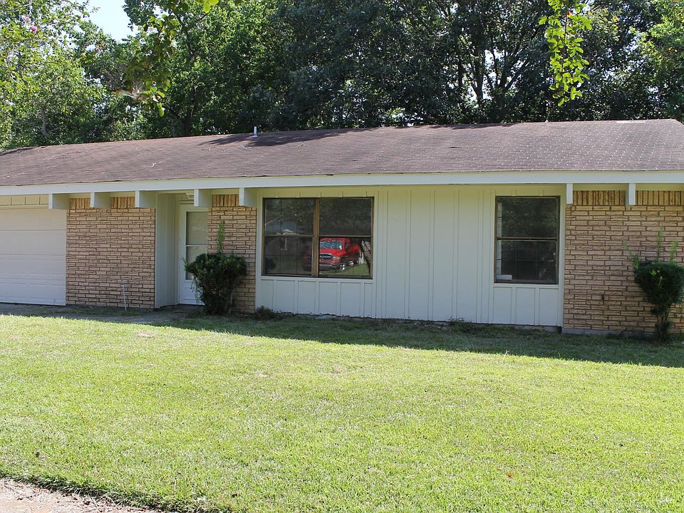 1st image of 2208 Appaloosa St
