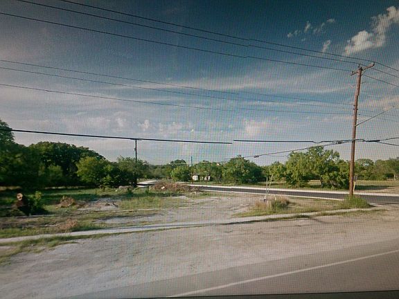 5th image of 805 Gillette Blvd