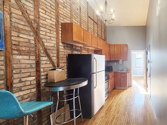 5th image of 190 Wilson Ave #3F