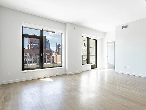 3rd image of 515 E 86th St #1803