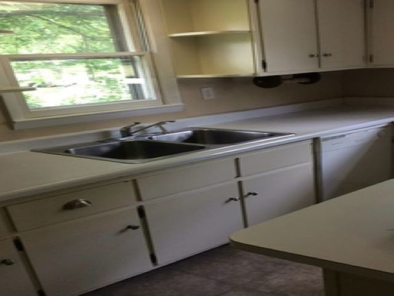 3rd image of 7470 S Old State Road 37