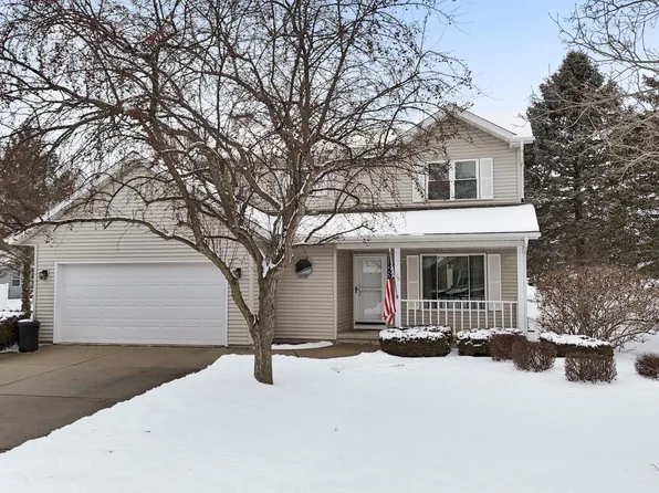 700 Bittersweet LANE, Watertown, WI 53094