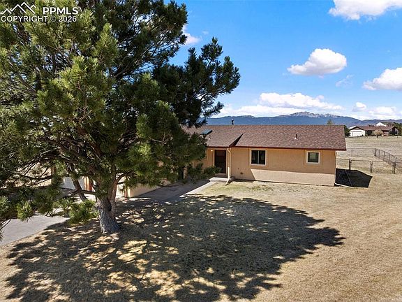 3rd image of 8360 Falcon Meadow Blvd