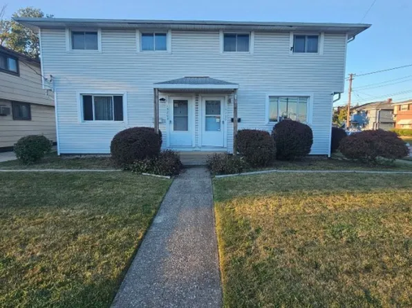 15202/15204 Aldene Ave, 15202 Aldene Ave, Cleveland, OH 44135