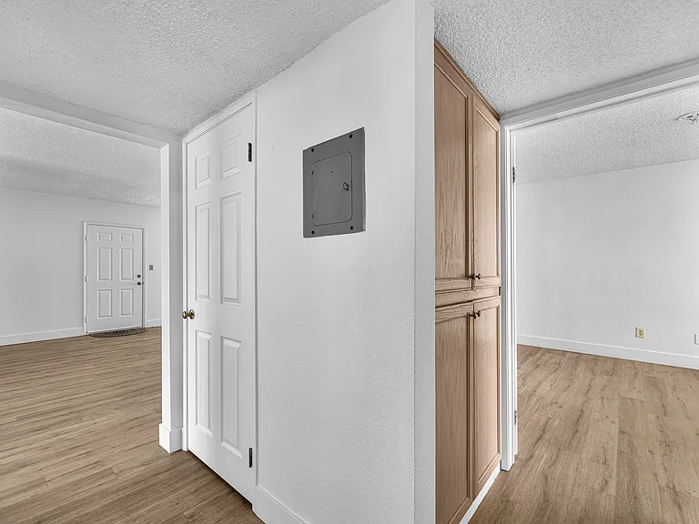 4320 Mammoth Ave #209 — Photo 24