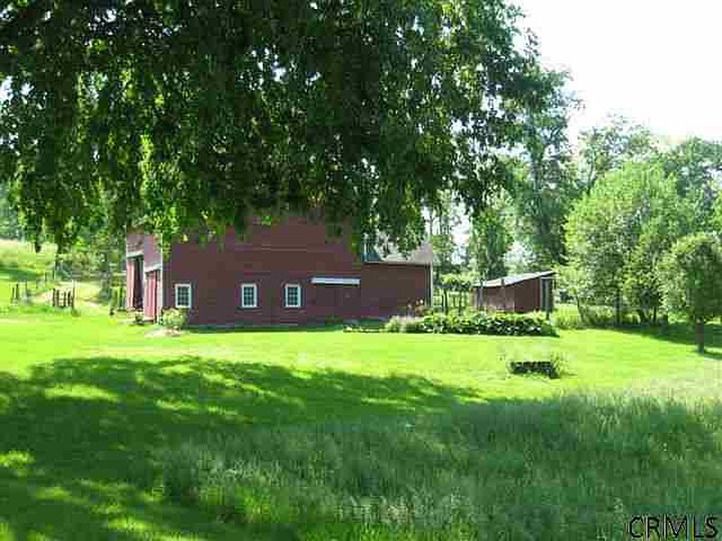 2nd image of 167 LANG Road