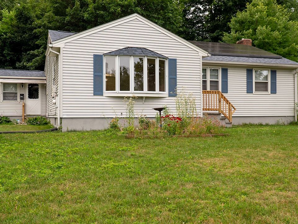 1st image of 159 Roy St