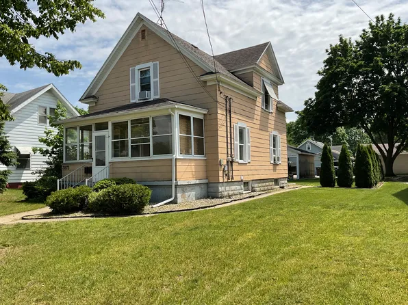 3872 30th St SW Unit 2, Grandville, MI 49418