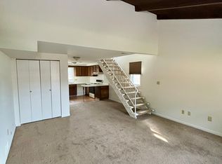 15 Concord Ct N, Tonawanda, NY 14150