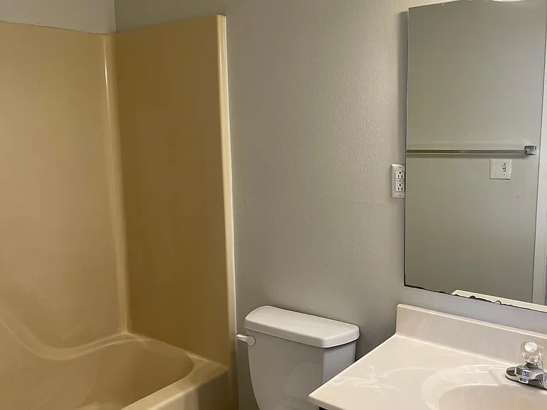 440 S Johnson St #9 — Photo 9