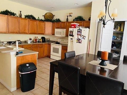 4th image of 3624 Pine Knot Dr #3624