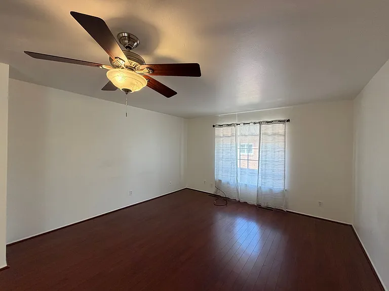 4712 Palo Duro Ave NE — Photo 5