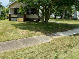 924 Francis Ave SE, Warren, OH