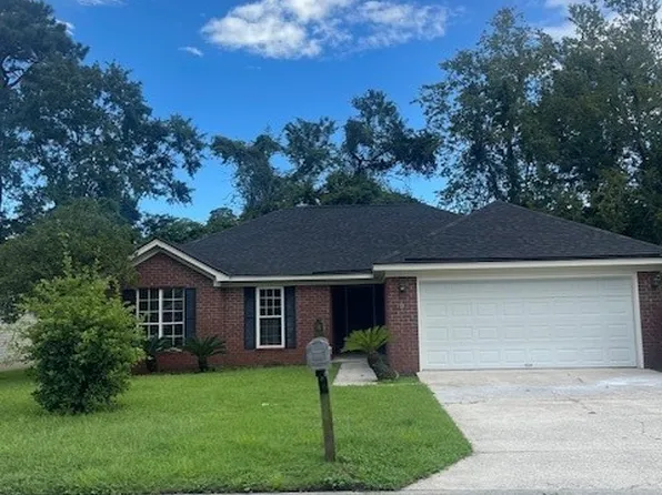 9 Tara Court, Savannah, GA 31406