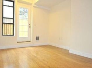 227 13th St, Brooklyn, NY 11215