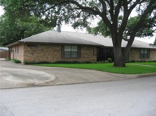 4859 Ledgestone Ct, Fort Worth, TX 76132