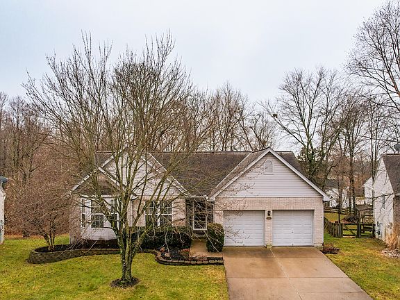 3rd image of 1123 Donner Dr