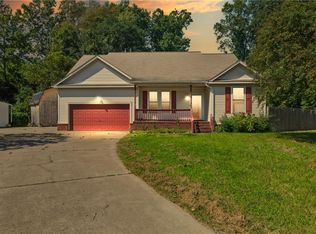 118 Watts Dr, Hampton, VA 23666