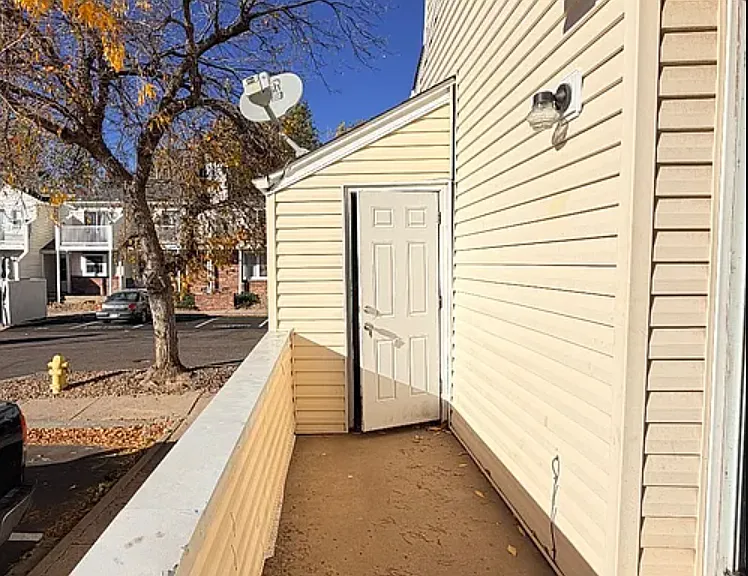 17132 E Ford Dr #1 — Photo 11