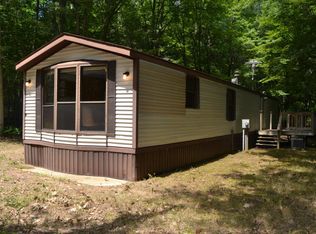21958 110th Ave, Evart, MI 49631