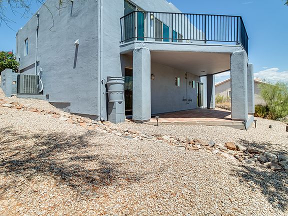 5th image of 16101 E Venetian Ln