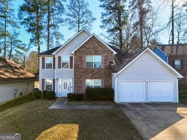 8567 Regent St, Jonesboro, GA 30238