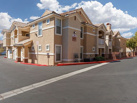 2nd image of 5855 Valley Dr Unit 1107